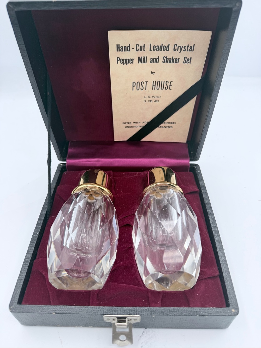Vintage Fancy Post House Hand Cut Crystal Pepper Mill & Salt Shaker Set in Box
